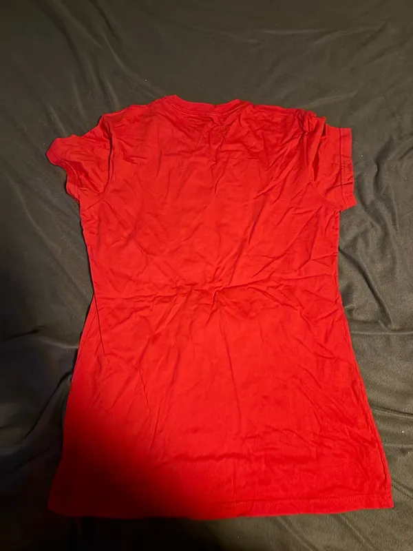 Women size medium adidas tees - Image 3