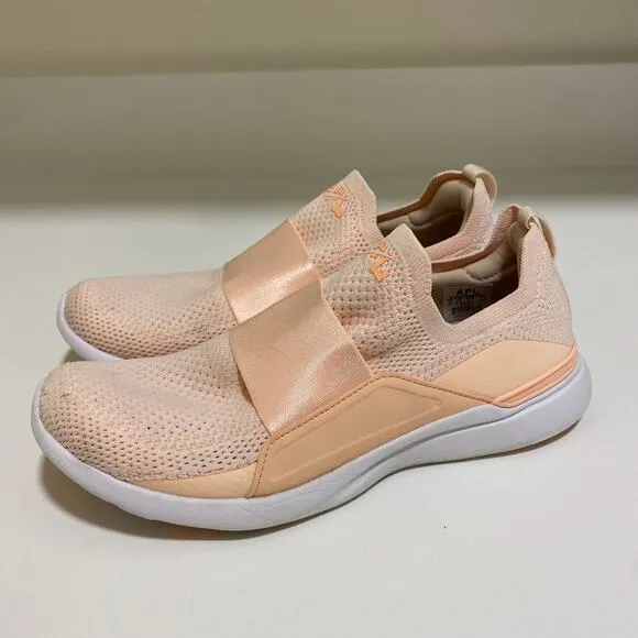 APL‎ TechLoom Bliss Salmon Pink Sneakers Women's Size 8 - Image 3
