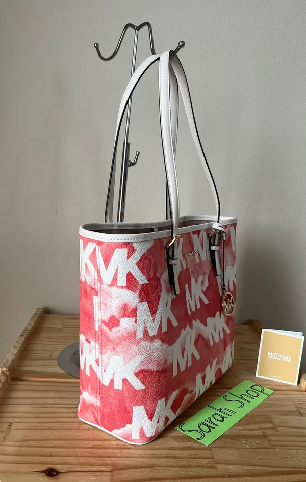 Michael Kors Purse - Image 4