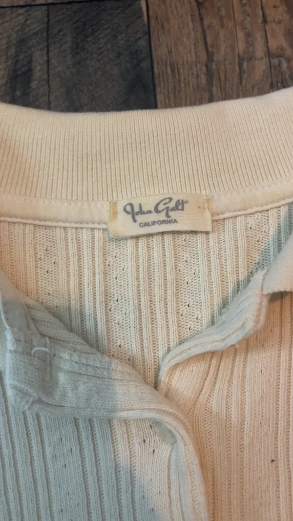 Brandy Melville Cream Knit Button Sweater - Image 2