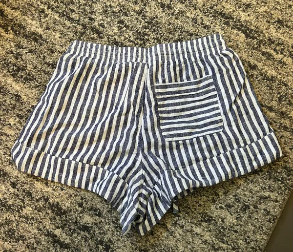 Shorts - Image 2