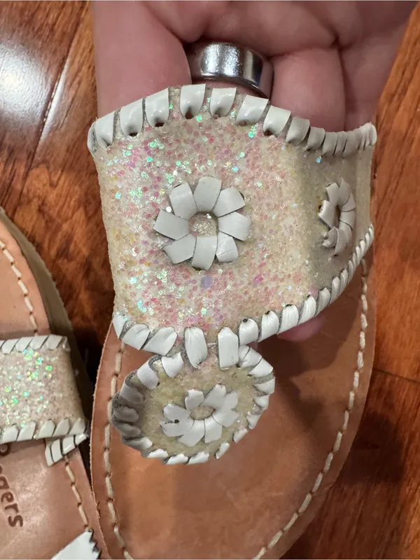 Jack Rogers gold glitter wedges NWOT Size 8.5 - Image 5