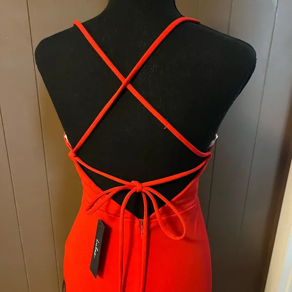 NWT M Lulu's Romantic Thought Red Cowl Neck Lace Up Maxi‎ Dress - Image 7