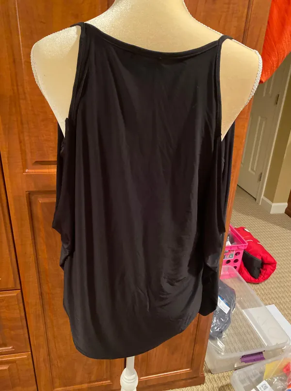 Boohoo Black Cold Shoulder Lace Top - Image 2