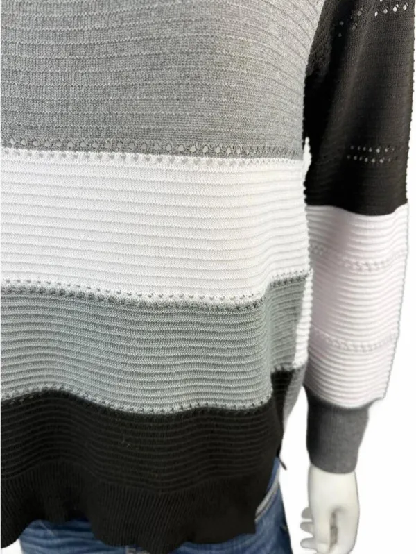 Nice Women’s Hoodie Sweater Size L - Image 2
