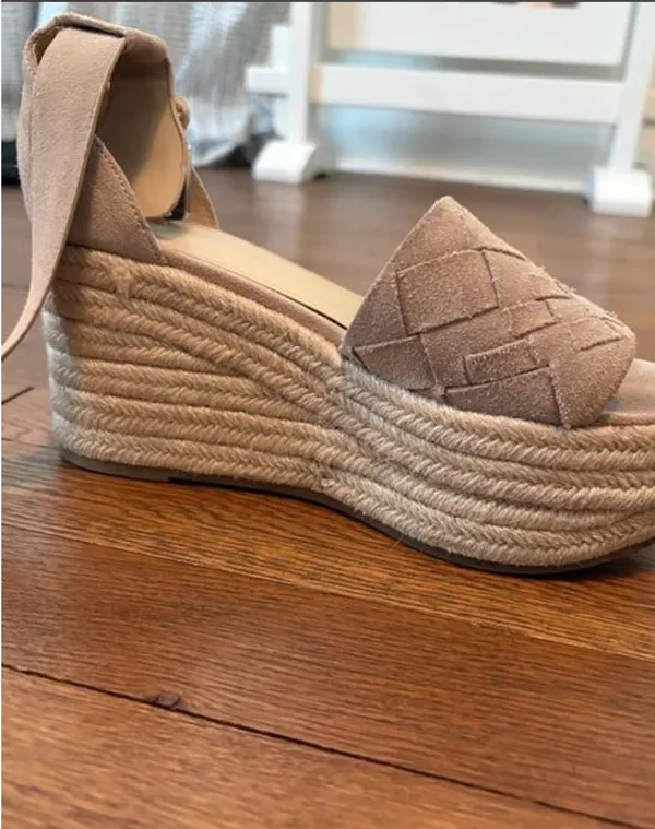 Tan Wedges Size 7 - Image 2