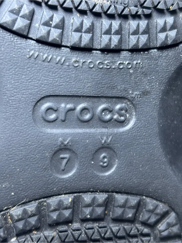 Crocs On The Clock Work Slip On Size Men 7 W 9 Shoes Black Comfort Clogs 205073 - Image 12