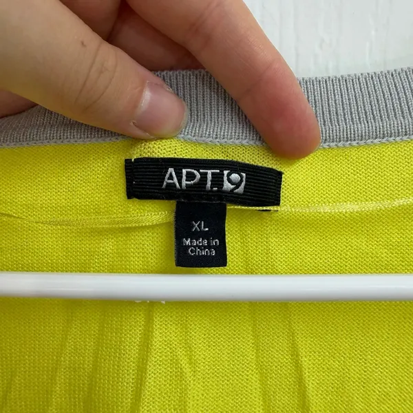Apt. 9 yellow green 3/4 sleeve soft knit v-neck button down‎ cardigan sweater XL - Image 4