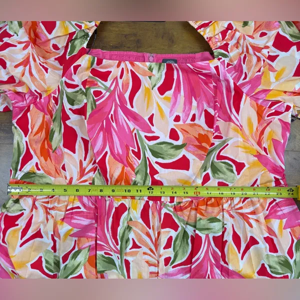 NWT Vince Camuto Size 22W Pink Multi Floral Print Puff Short Sleeve Midi Dress - Image 9