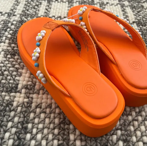 Urban Outfitters Orange UO Embellished Thong Sandal Slides Shoes Summer Pool - Image 2