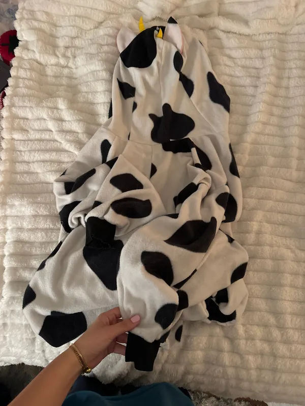 Cow onesie - Image 3