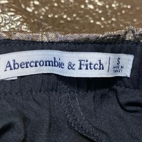 Abercrombie & Fitch Gold Metallic Crinkled Mid Rise Side Zip Mini A-line Skirt S - Image 5