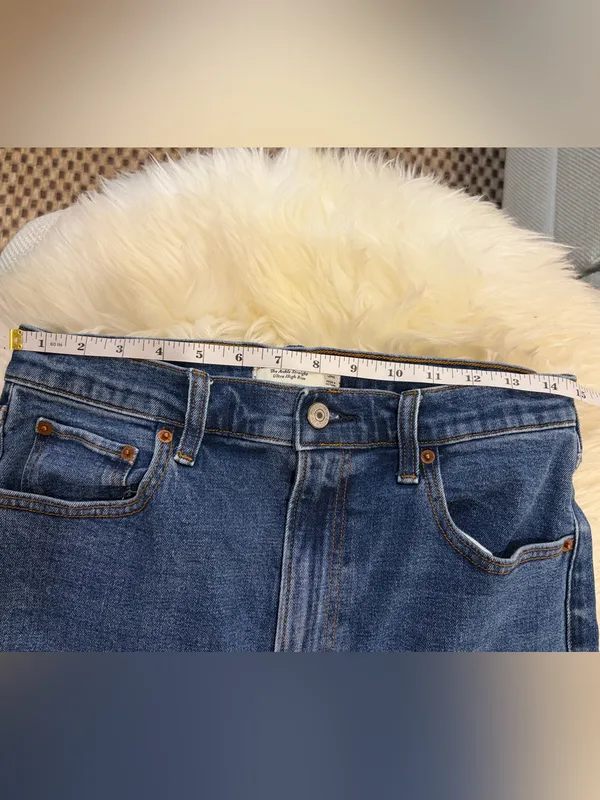 Abercrombie & Fitch Mid Wash Ankle Straight Leg Jeans Ultra High Rise 30” Tall - Image 10