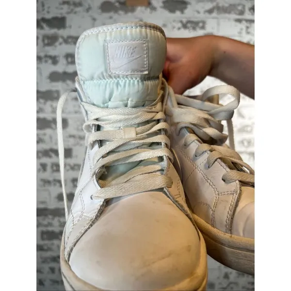 Nike | women white leather high top shoes - Image 4