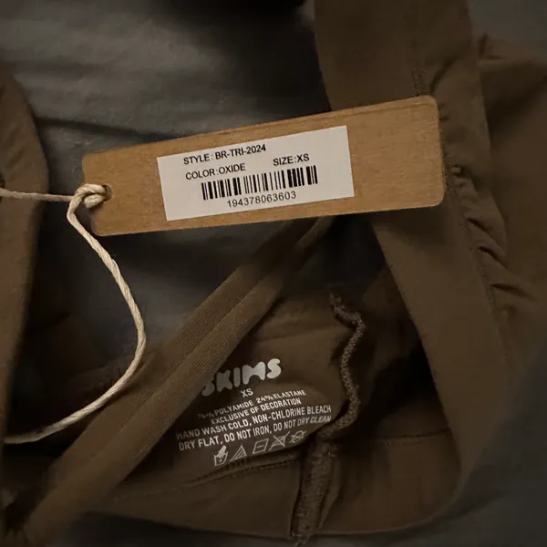 SKIMS bralette - Image 3