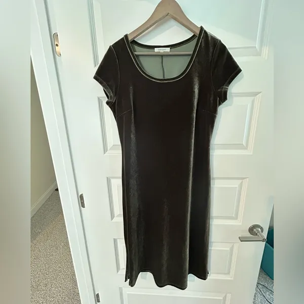 Karen Kane Velvet Dress Green Size M - Image 12