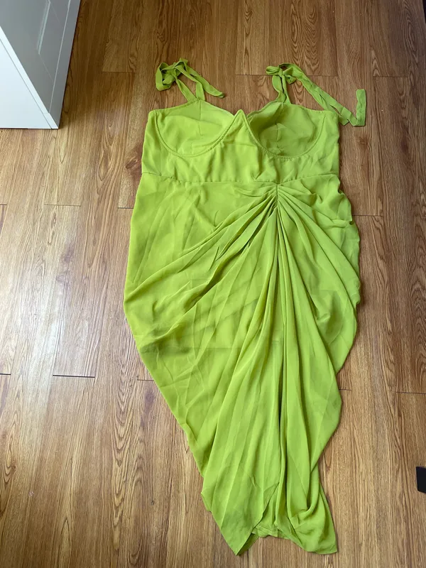Pretty Little Thing plus underwire draped midi dress size 24 - Image 8