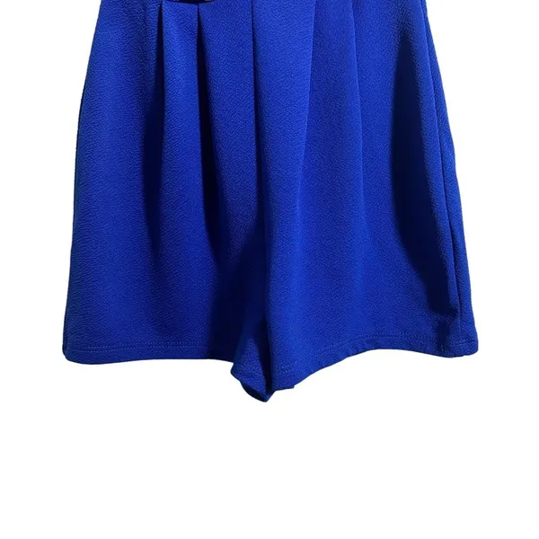 UK2LA Womens Size Small Strapless Short Romper Blue Metal Plate Pleated - Image 3