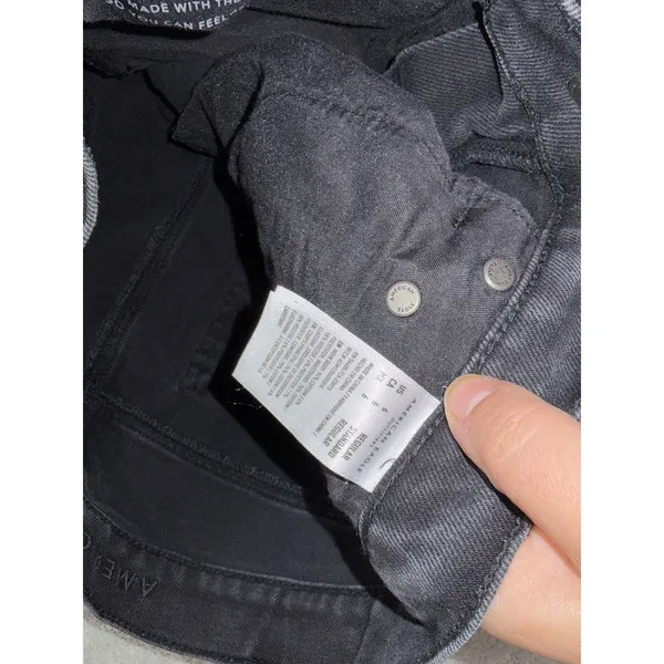 American Eagle Highest Rise 90's Boyfriend Jeans Women's‎ 6 Reg Black Distressed - Image 5