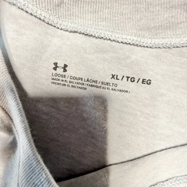 NWT - Under Armour - Women’s Grey Graphic Tank - Size X-Large - Image 6