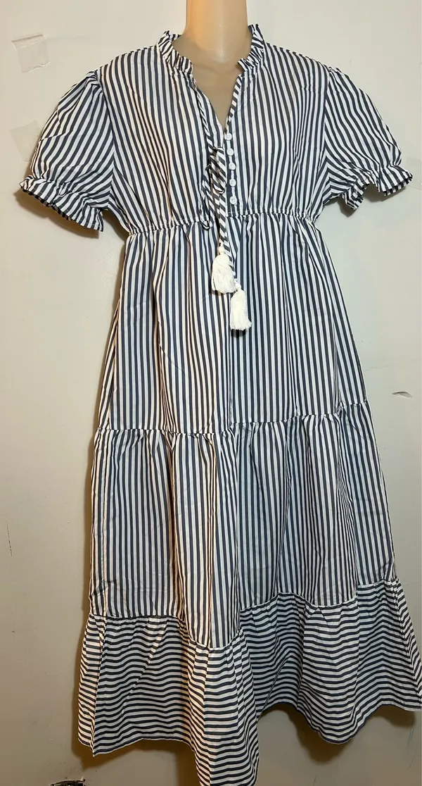 New women's dress. Size L. $20. - Image 3