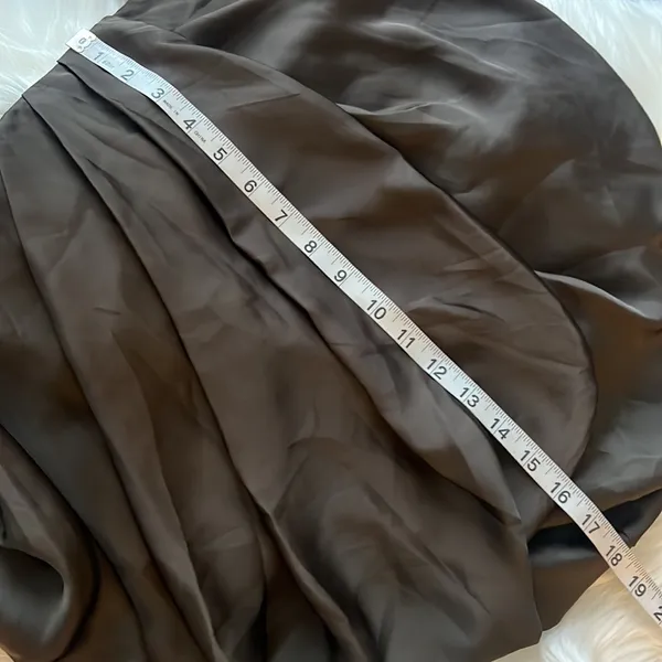 Revolve Line & Dot olive silk tulip skirt NWT - Image 8