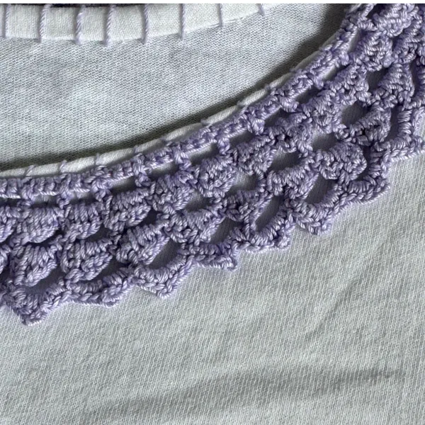 White Cropped Flirty T-Shirt Crochet Neck Trim Shredded Sleeves Festival Rave - Image 7