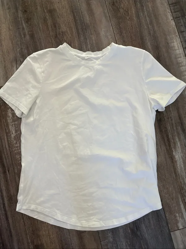 Lululemon Love white crewneck tee - Image 3