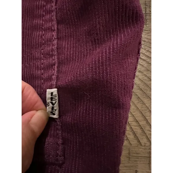Levi's‎ Premium Wedgie Straight Corduroy Pants - Shiraz Burgundy - Size 24 - Image 4