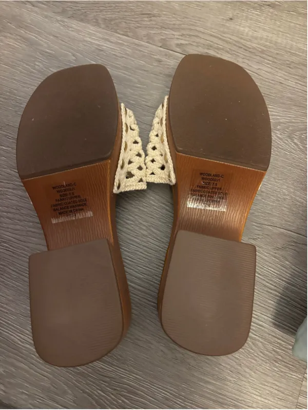 Madden Girl Platform Sandals Beige Brown Size 7.5 - Image 3