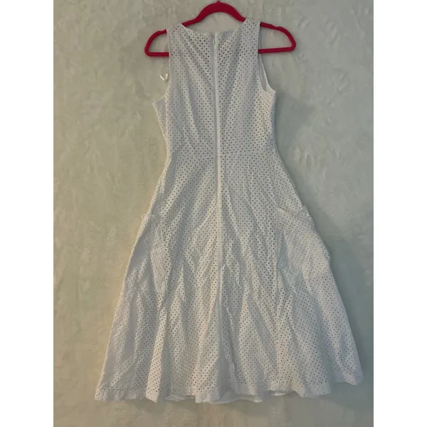 Banana‎ Republic White Eyelet Sleeveless V-Neck Midi Dress with Pockets Size 2 - Image 8
