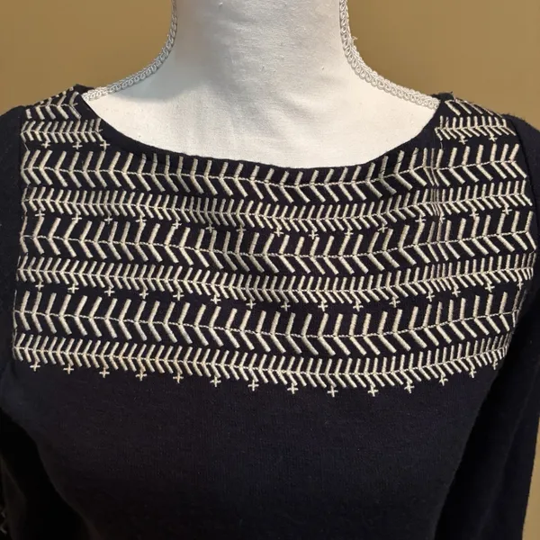 THML Anthropologie Navy Blue Embroidered Shift Dress Small 3/4 Sleeve‎ Boho - Image 3
