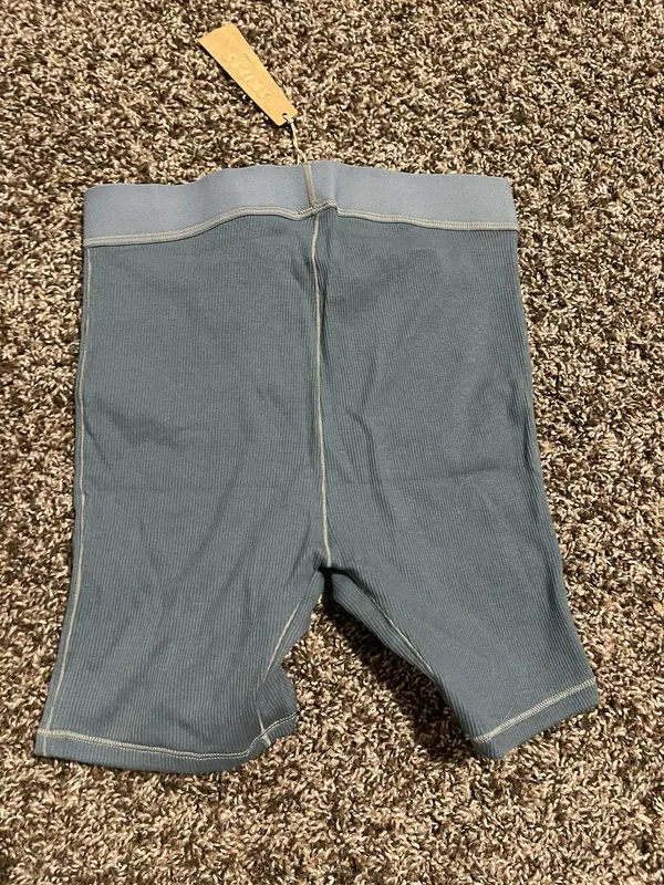 SKIMS Cotton Rib Boxers - Image 4