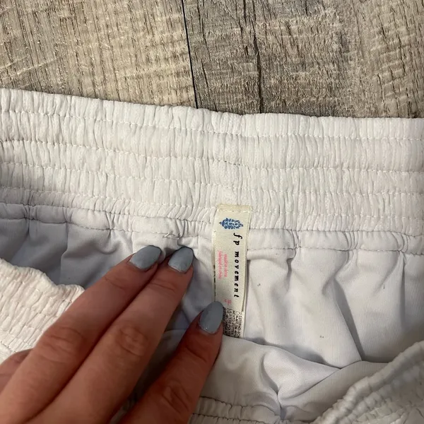 Free people movement shorts - Image 3