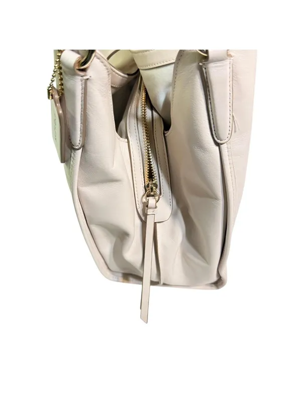 Coach Leather Shoulder Bag Classic Elegant Cream Medium - Image 4