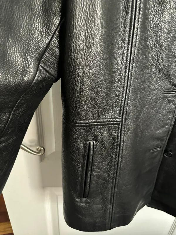 Jones New York Oversized Black Leather Blazer - Image 2