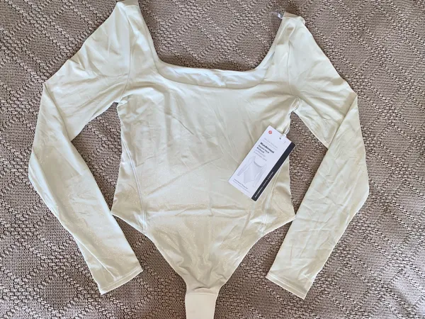 Lululemon Wundermost Bodysuit Square Neck - Image 5