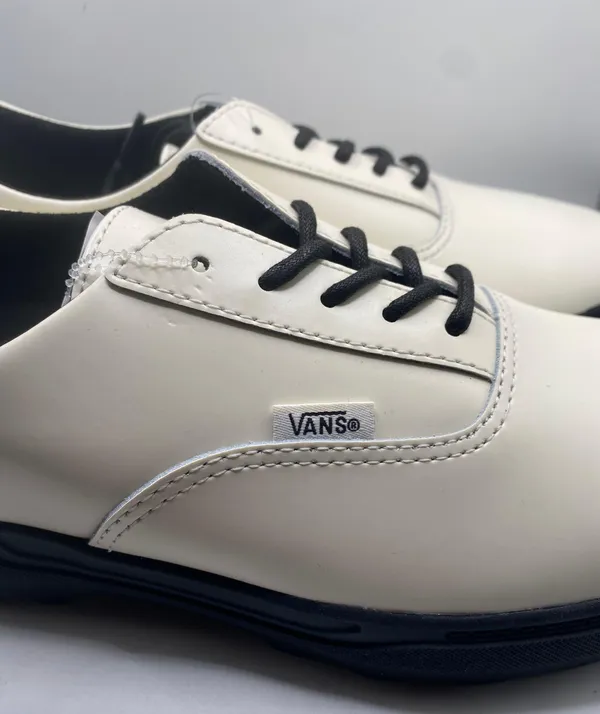 Vans NEW COLFAX LOWTOP FULL LEATHER SHOE PLATFORM (about 1-2 in) - Image 4