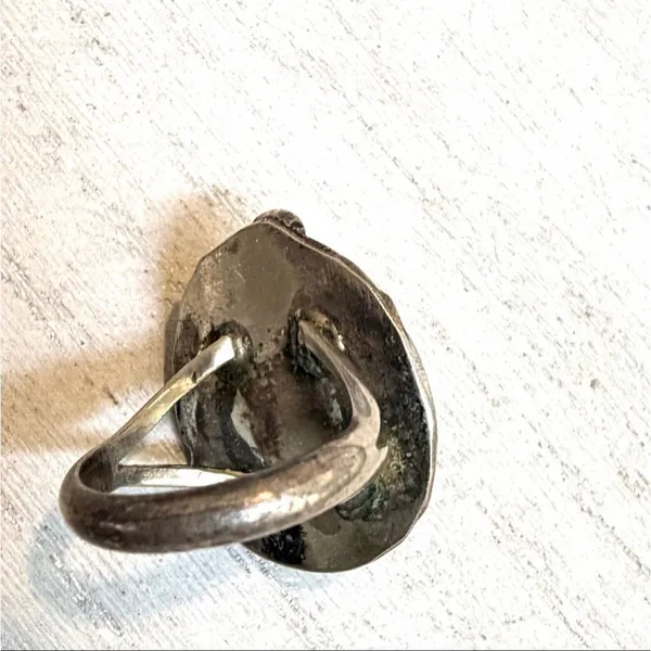 Vintage Sterling Silver Southwestern white buffalo Statement Ring - Image 10
