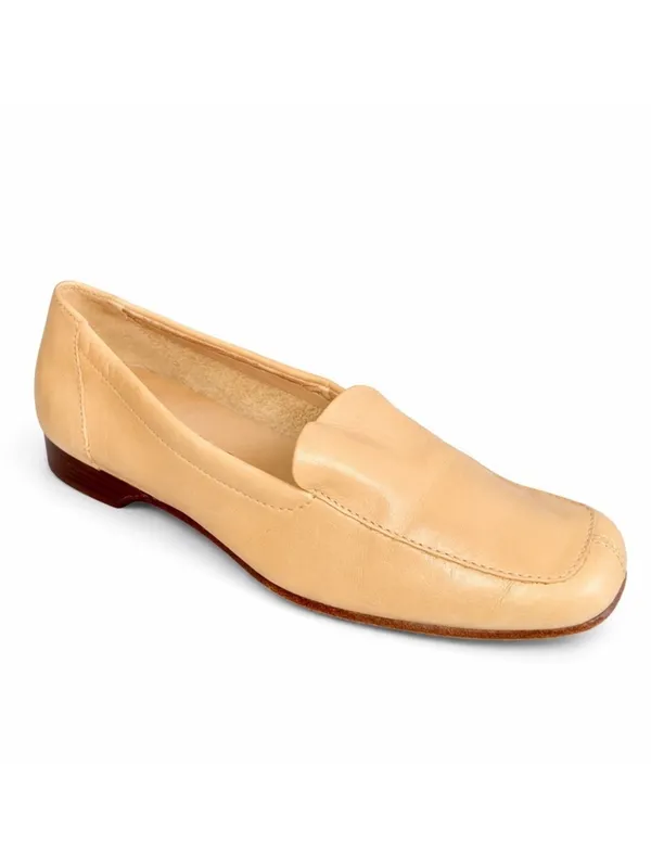Michelle D‎ Womens Tan Beige Leather Square Toe Loafers Low Block Heel SZ 7 - Image 2