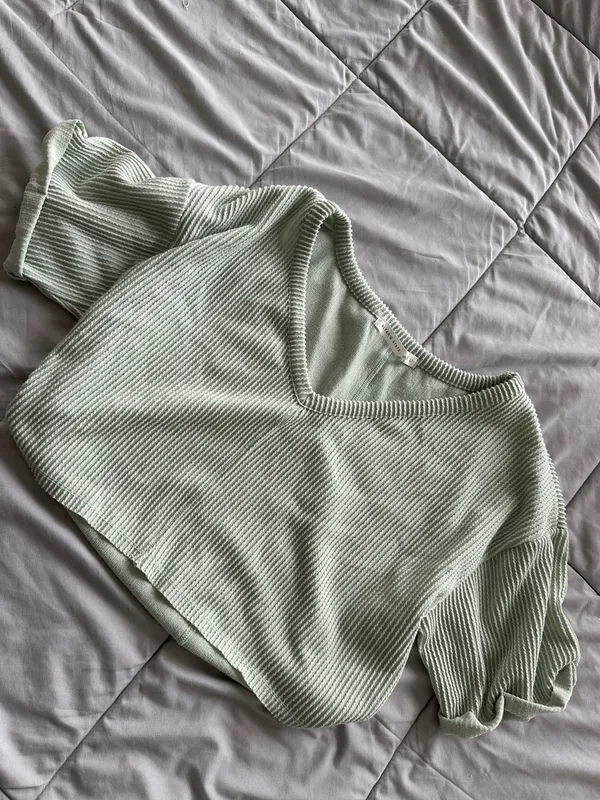 Altar'd State Cropped Green Top - Image 2