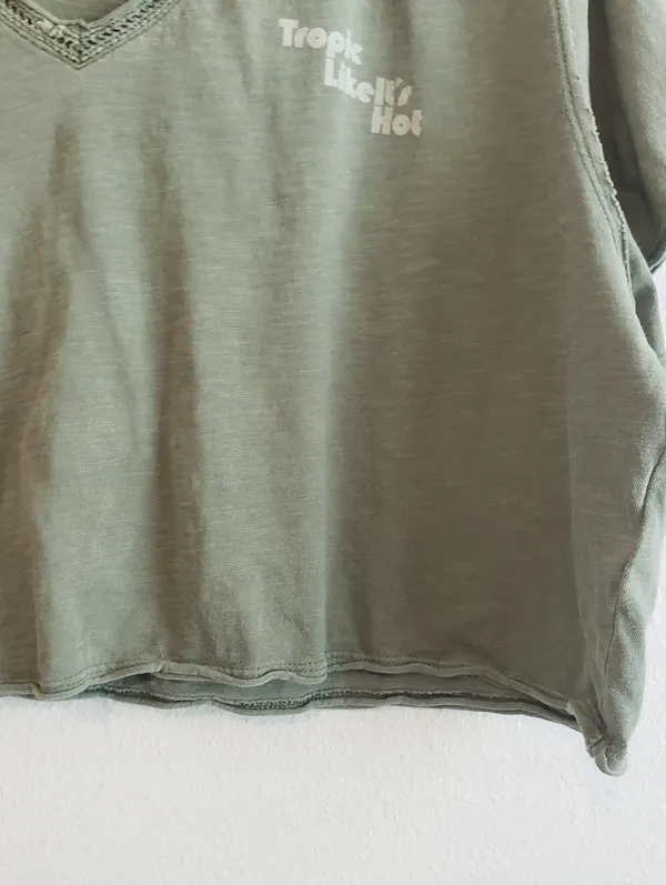 Aerie Cropped V-Neck Line Short Sleeve Tee Shirt - Image 4