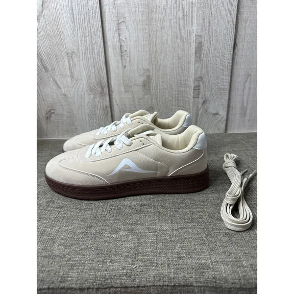 Womens Size 10.5 Beige Faux Suede Low Top Lace Up Sneakers Brown Gum Sole Shoes - Image 4