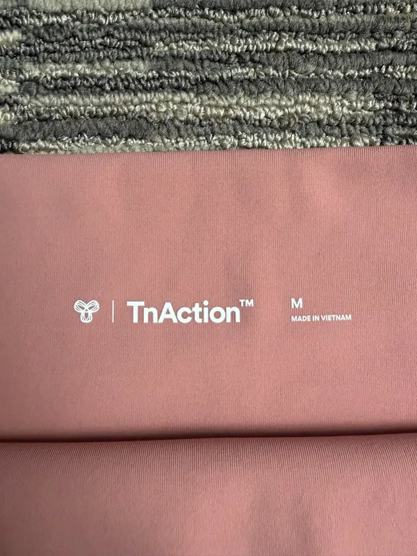 Aritzia TNAction pink shorts - Image 3