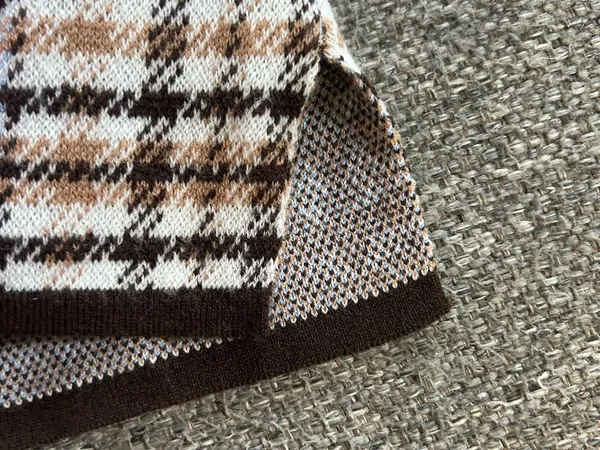 Ann Taylor Houndstooth Crewneck Sweater in Black, White & Brown | Women’s Size S - Image 10