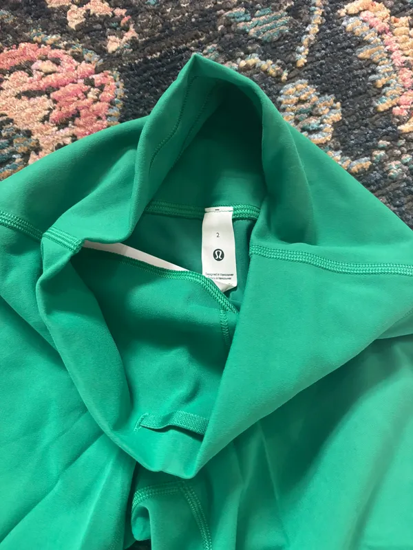 Lululemon Wunder Train Shorts - Image 3