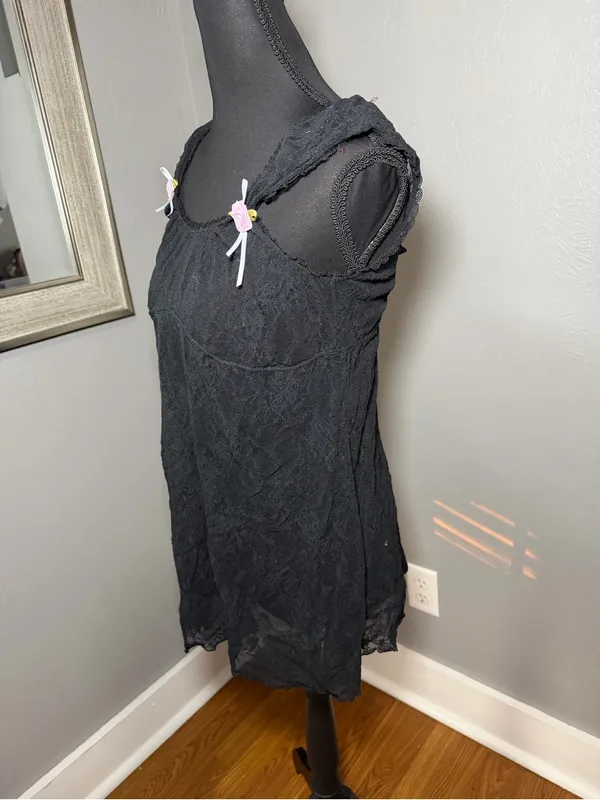 Hillard & Hanson black lace babydoll chemise y2k rose bow whimsygoth large - Image 3