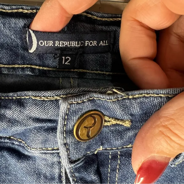 Our Republic For All Wide Leg Square Pocket Crip Capris‎ - Image 6