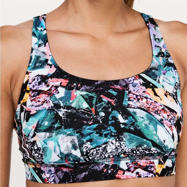 Lululemon Energy active workout bra in crush multi size 10 - Image 3