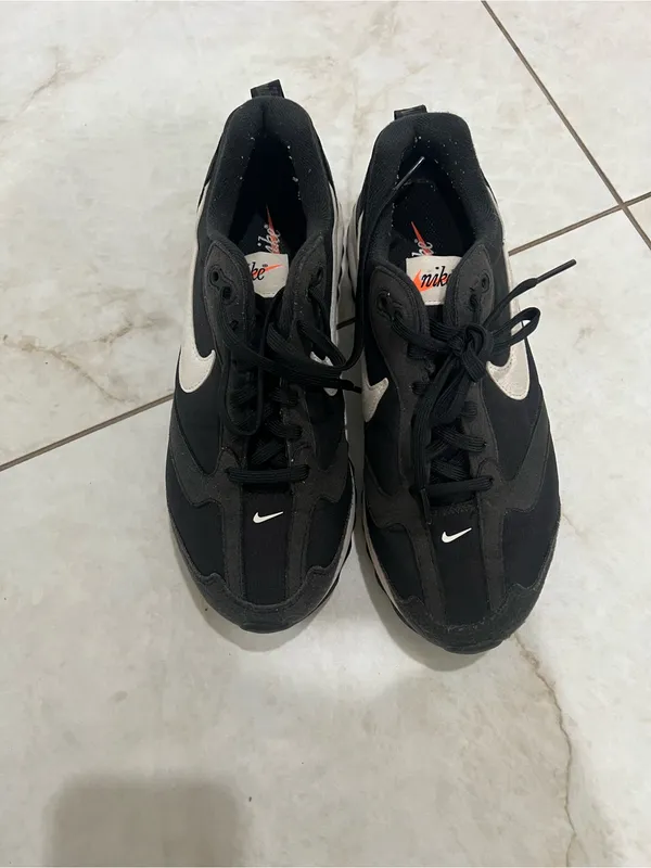 Nike Black Summit White Air Max Dawn Sneakers Size 8 US - Image 3